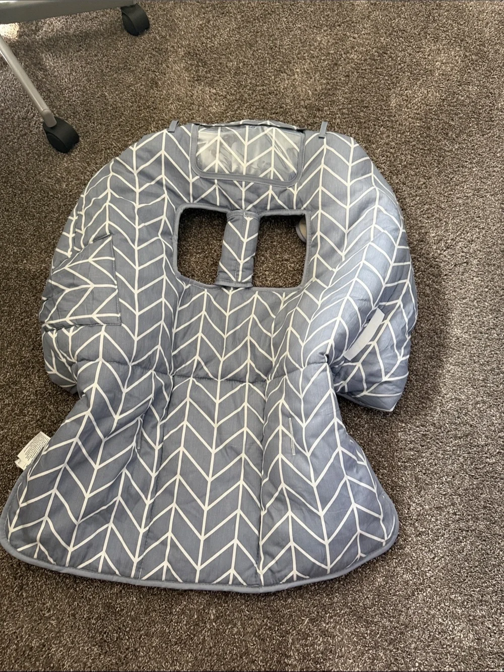 Shopping cart cover for babies and toddlers!